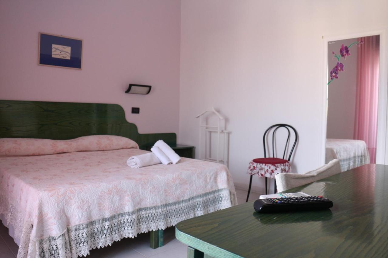 Hotel Mater Mediterranea Senorbi Extérieur photo