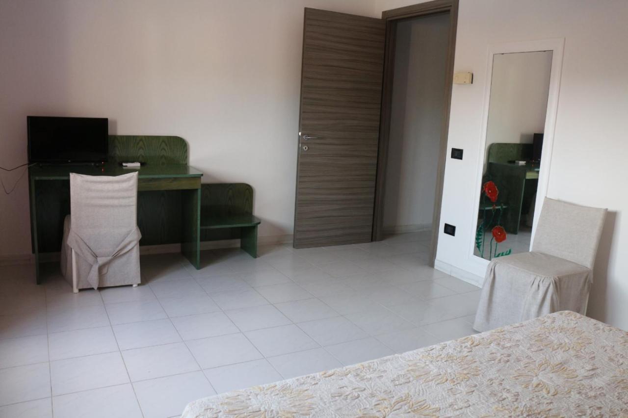 Hotel Mater Mediterranea Senorbi Extérieur photo