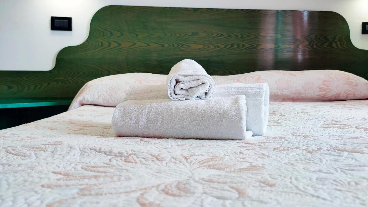 Hotel Mater Mediterranea Senorbi Extérieur photo